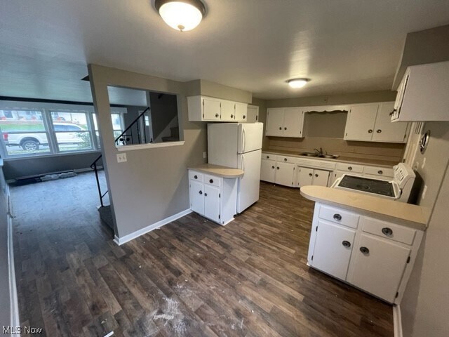 Building Photo - 229 Baldwin St