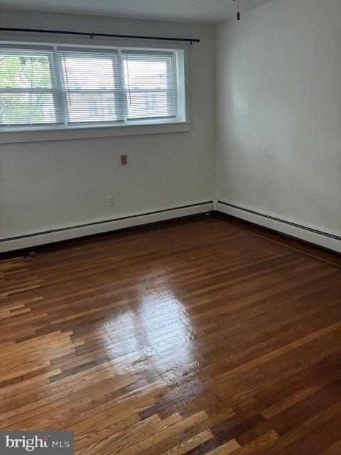 Building Photo - 1004 N 65th St