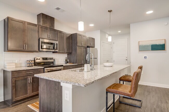 Building Photo - Wesmont