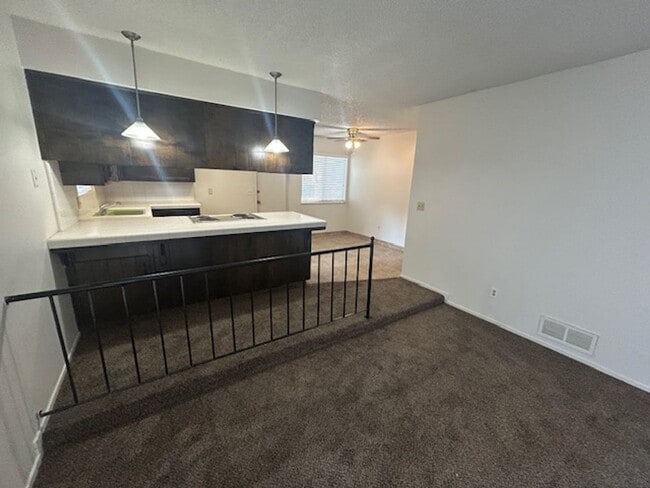 Building Photo - Clean 3 Bedroom, 2 Bathroom Affordable Hom...