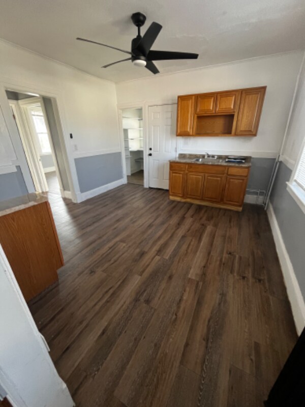 Building Photo - 57 Love Ln