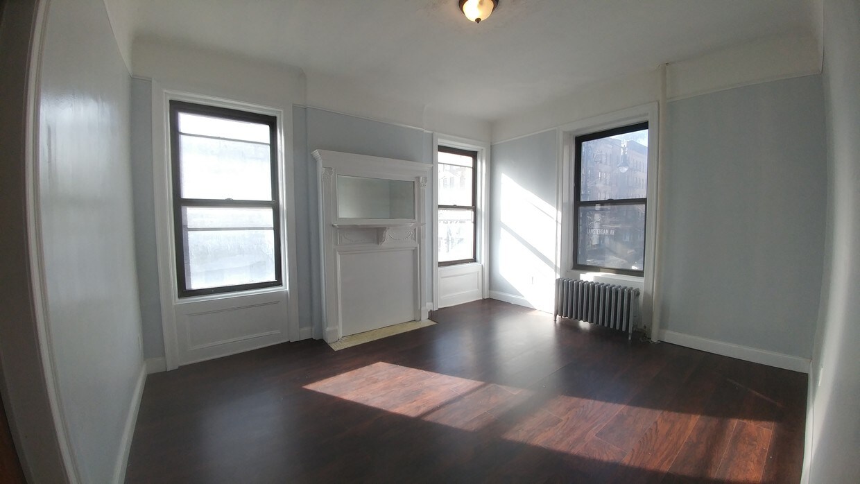 Primary Photo - 477 W 142nd St