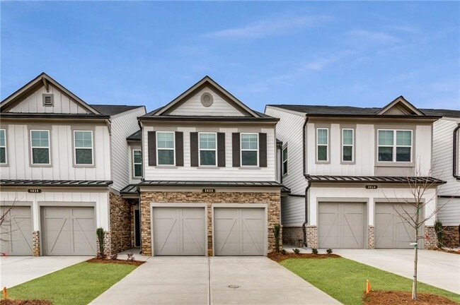 Building Photo - 5820 Flint Ln