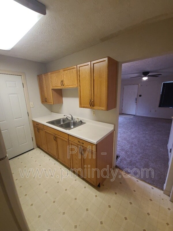 Foto del edificio - 3512 N Parker Ave