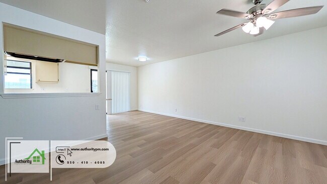 Foto del edificio - 1027 Goodview Way