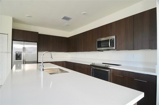 Building Photo - 8369 NW 49th St