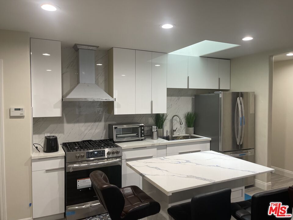 Foto principal - 5316 W 119th Pl