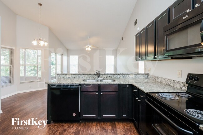 Foto del edificio - 6809 Coral Cove Dr