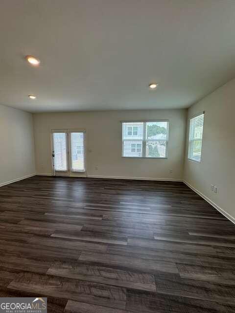 Building Photo - 3473 Cardinal Dr SW