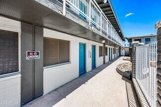 Building Photo - 3025 N 32nd St