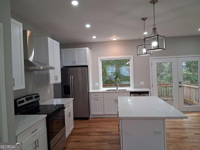 Building Photo - 3175 Tackett Rd