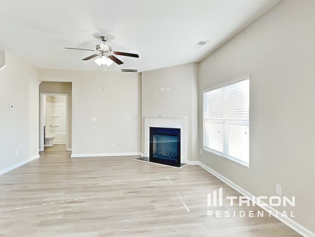 Foto del edificio - 1938 Roxey Ln