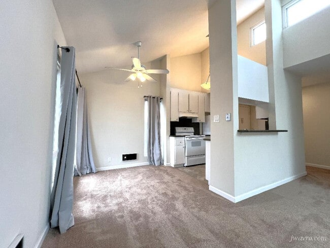 Building Photo - 1403 Oxford St