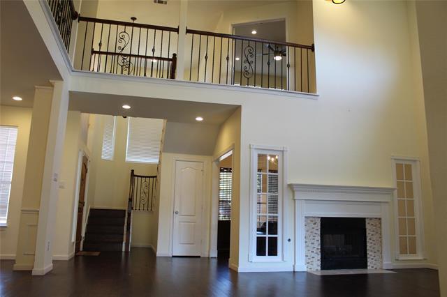 Foto del edificio - 4688 Thanksgiving Ln