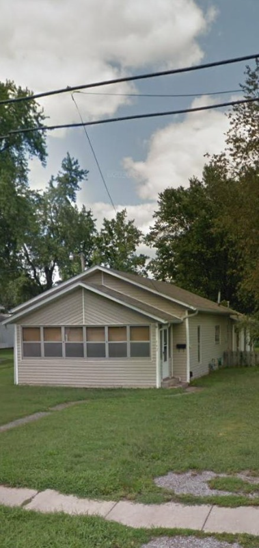 Building Photo - 742 E Park St