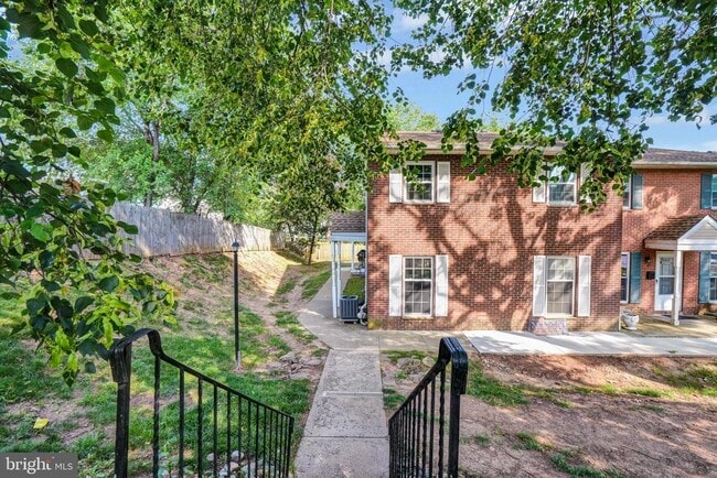 Building Photo - 51 Zummo Way