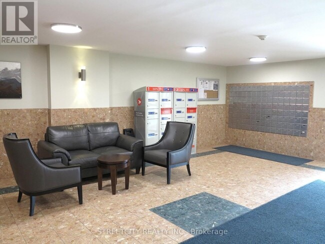 Building Photo - 30 Chapman Ct