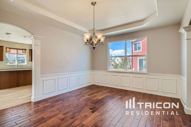 Building Photo - 4095 Eagle Ridge Way
