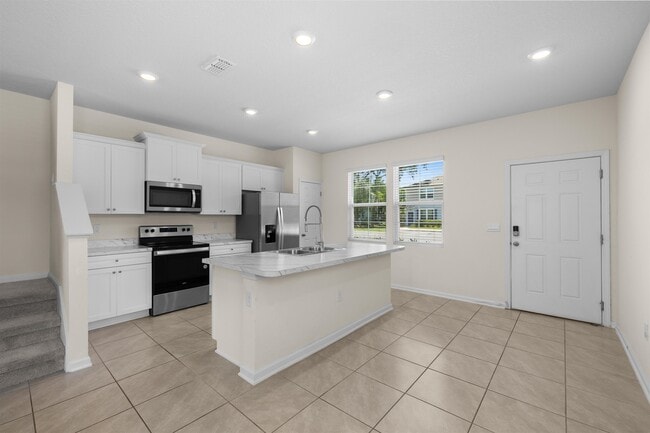 Building Photo - 167 Whispering Brk Dr