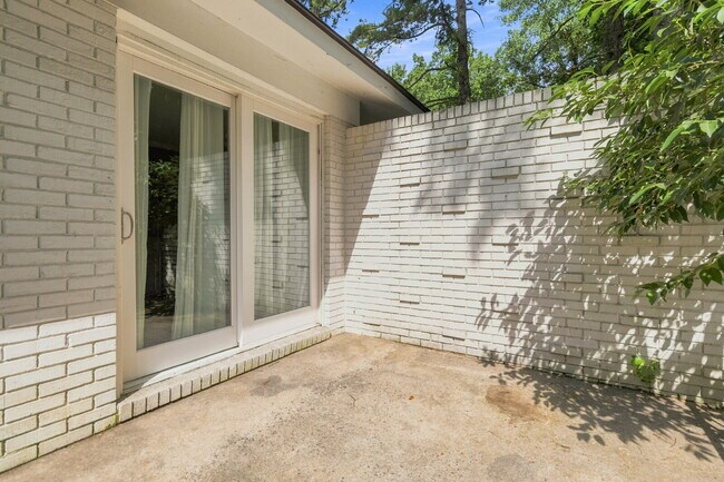 Foto del edificio - Plaza Midwood/Noda Duplex Property