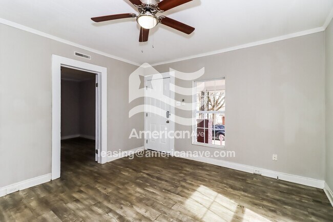 Foto del edificio - 1312 Caldwell St