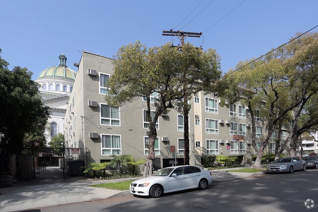 Foto del edificio - D69--2611 S. Portland Street