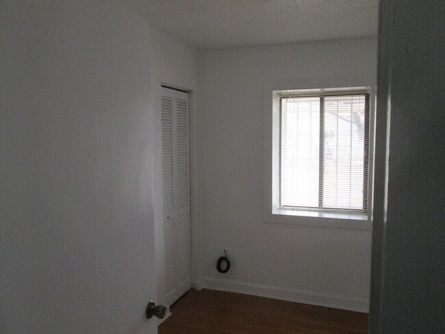 Building Photo - DOWNTOWN LOMAS/EDITH 2/BD 1/BD