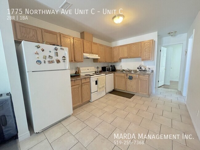 Photo du bâtiment - CHARMING 2 BED/1 BATH FOUR-PLEX APARTMENT IN SOUTH CAMERON + UTILITIES