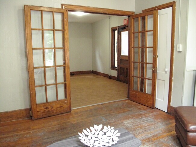 Foto del edificio - 308 Eddy St