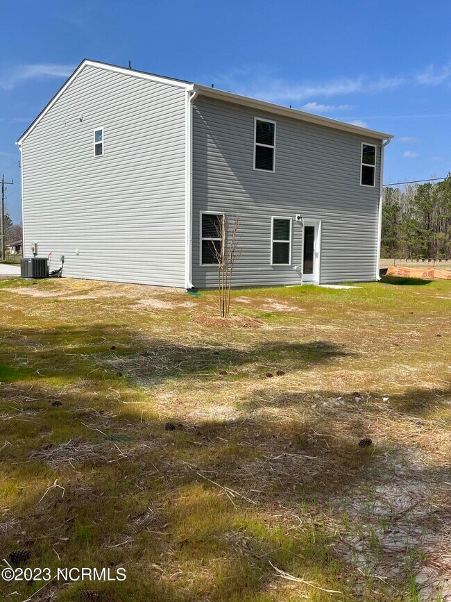 2905 Ember Brook Ct, Castle Hayne, NC 28429 House Rental in Castle