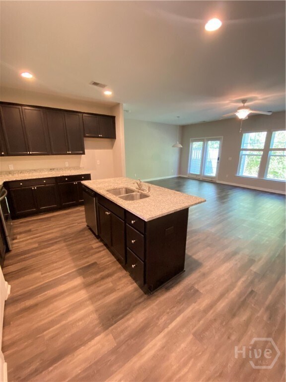 Building Photo - 97 Ainsdale Dr