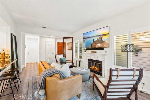 Building Photo - 825 N Glassell St