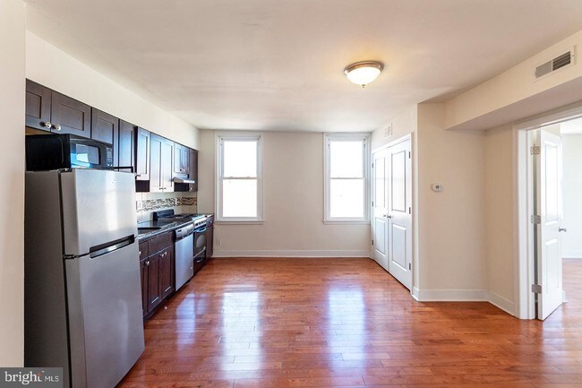 Building Photo - 1200 Point Breeze Ave