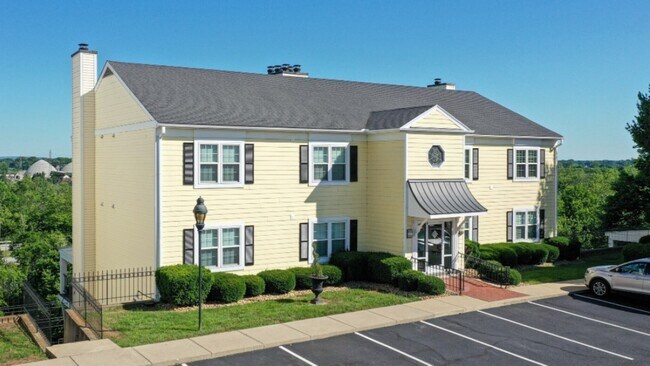 Building Photo - 79 Highwood Pl