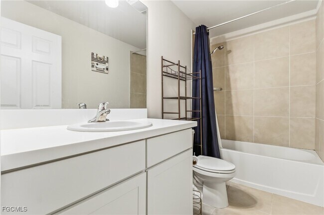 Foto del edificio - 15376 Wildflower Cir