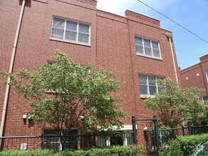 Building Photo - 1730 W Terra Cotta Pl