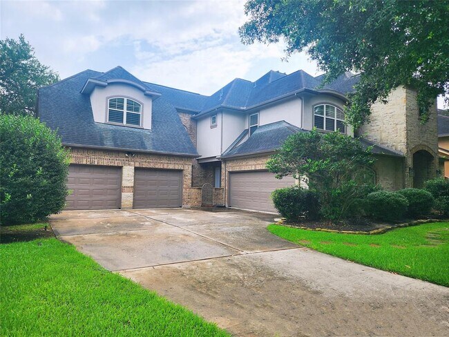 Foto del edificio - 21 Waters Lake Blvd