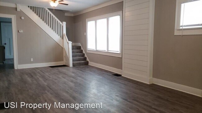 Building Photo - 3 br, 1.5 bath House - 1021 Hervey St