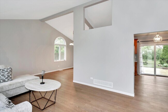 Building Photo - 3668 S State St