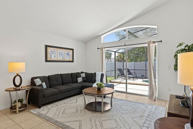 Foto del edificio - 2512 Dharma Cir