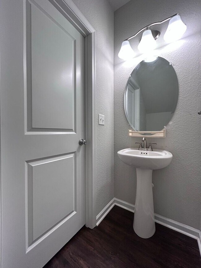 Foto del edificio - Beautiful New Construction Home in Central...