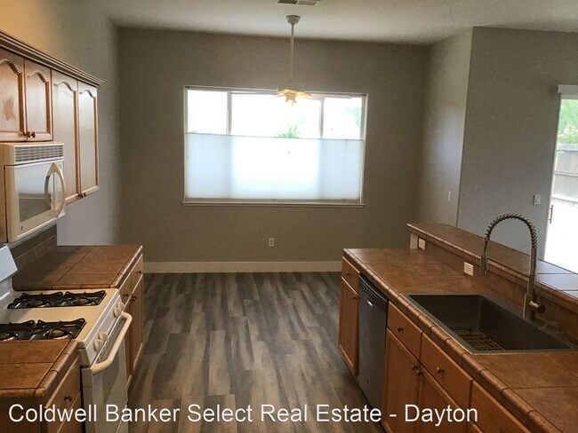 Building Photo - 3 br, 2 bath House - 1458 Riverpark Pkwy