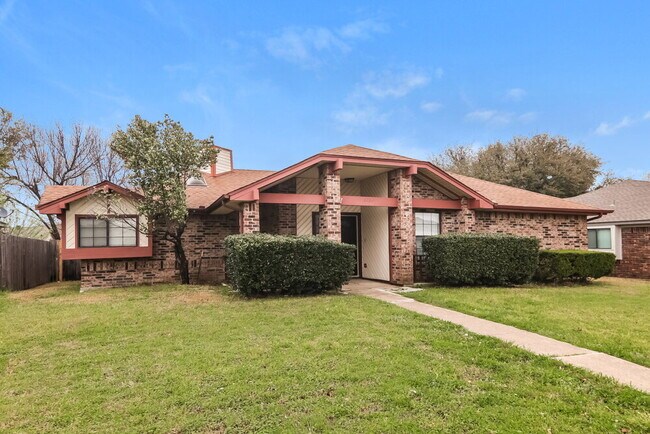 Foto del edificio - 3702 Knights Bridge Dr