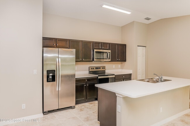 Foto del edificio - 418 La Croix Rd SW