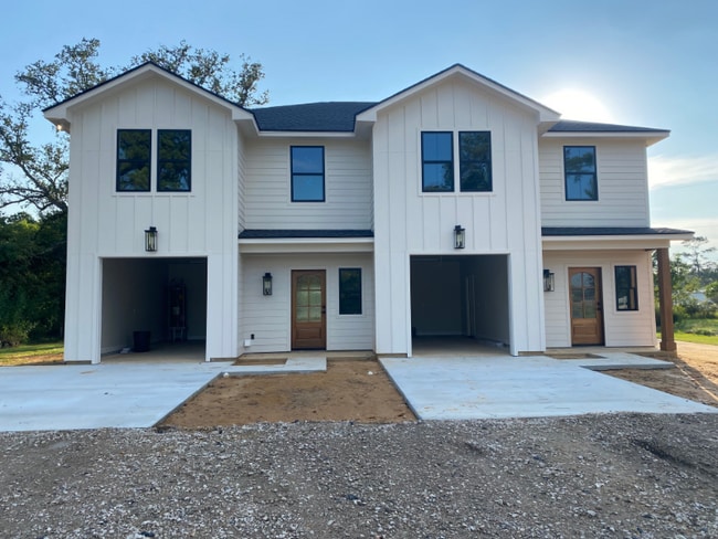Building Photo - 3550 Granger Ln