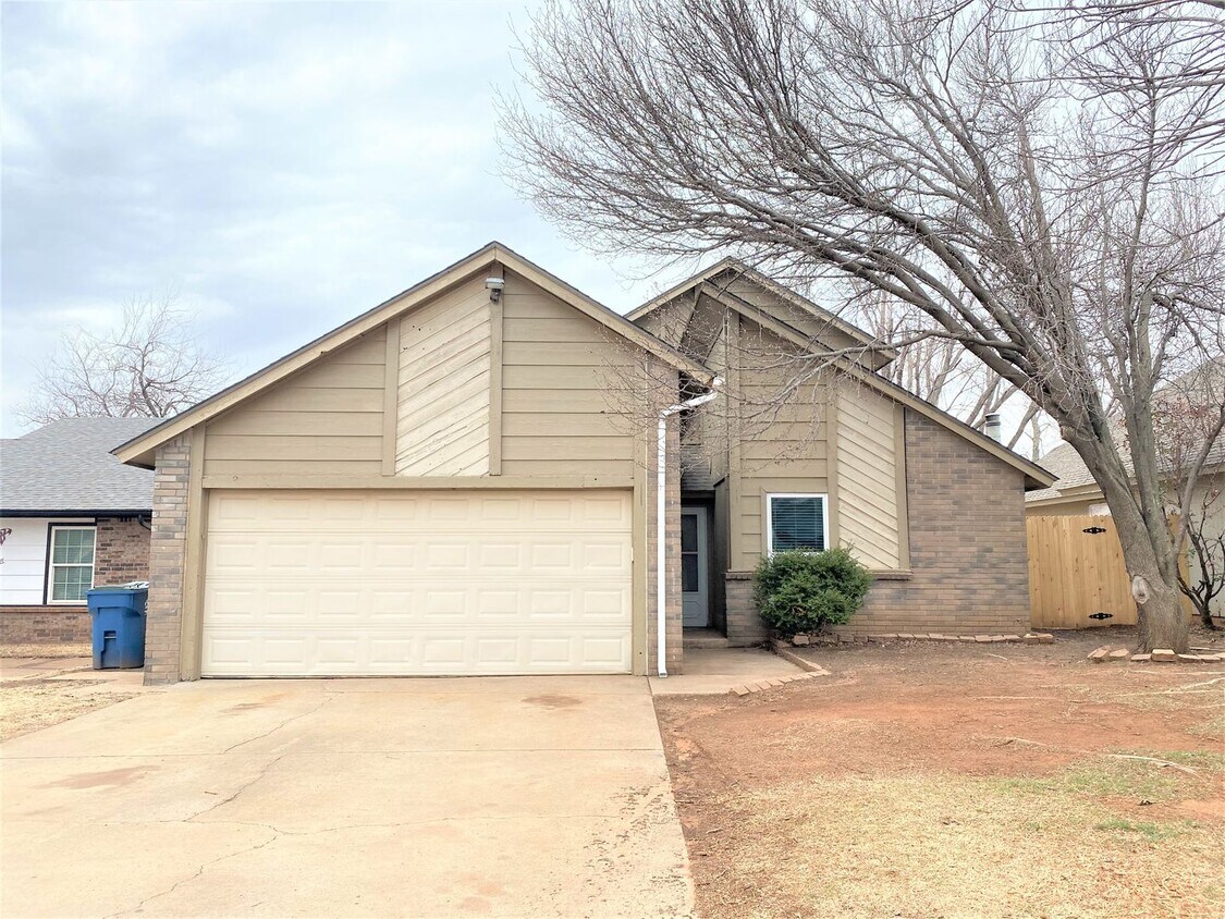 Foto principal - 725 Lapwing Rd