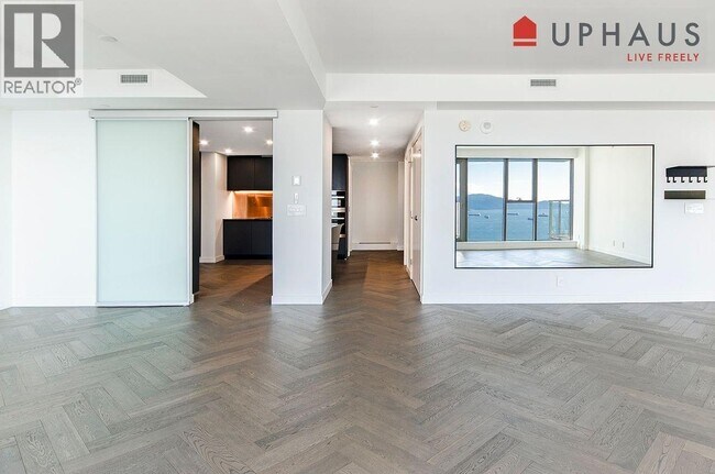 Photo du bâtiment - 1480 Howe St