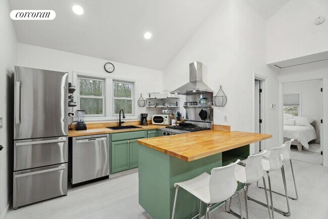 Foto del edificio - 22 Laurel Ln