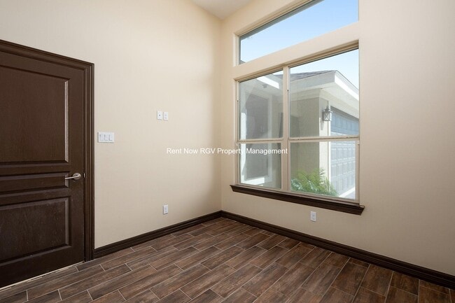 Foto del edificio - 13921 N 36th St