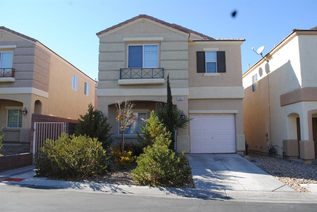 Building Photo - 7451 Mariposa Grove St